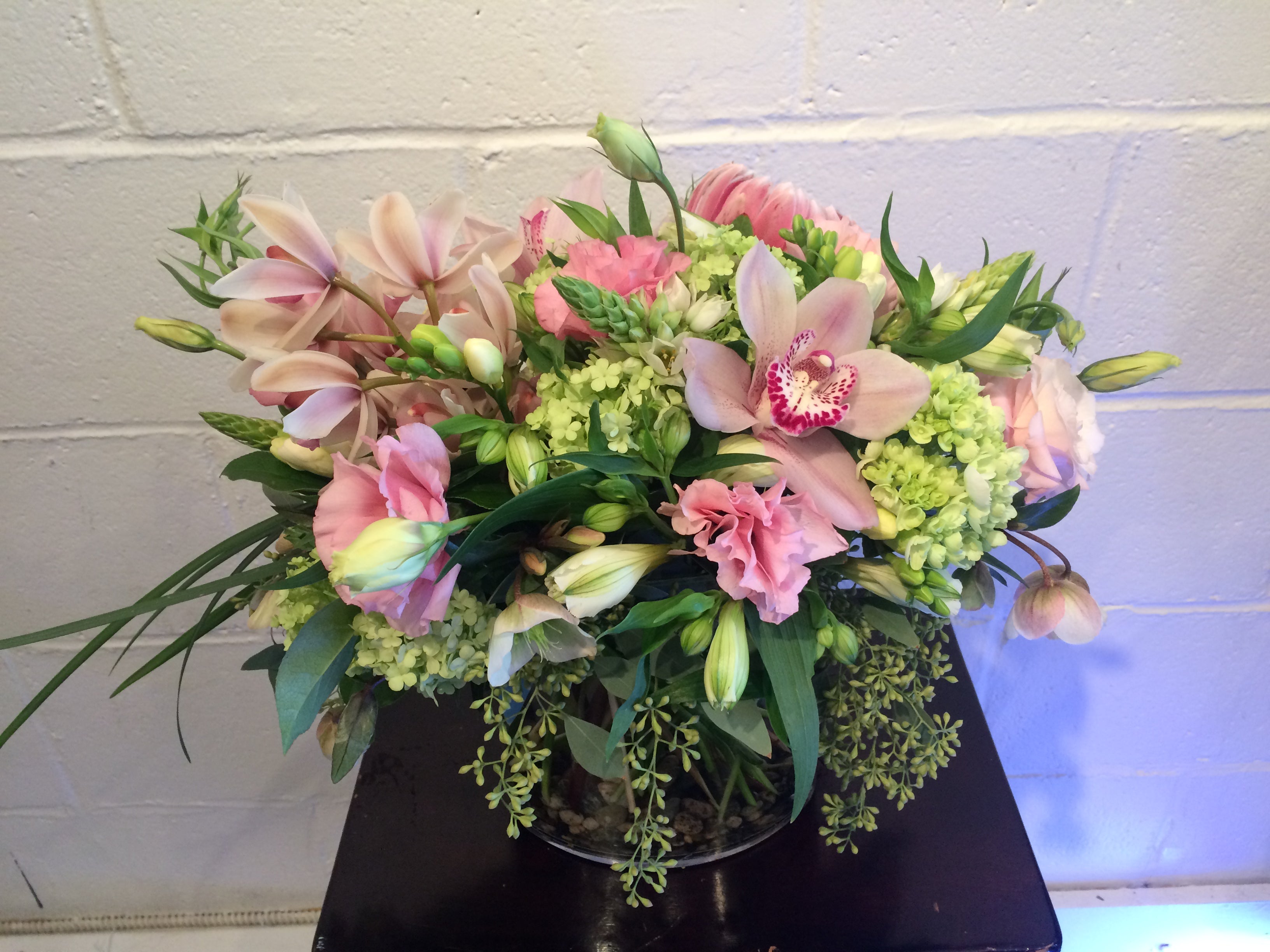 Soft and feminine colors – RainFlorist